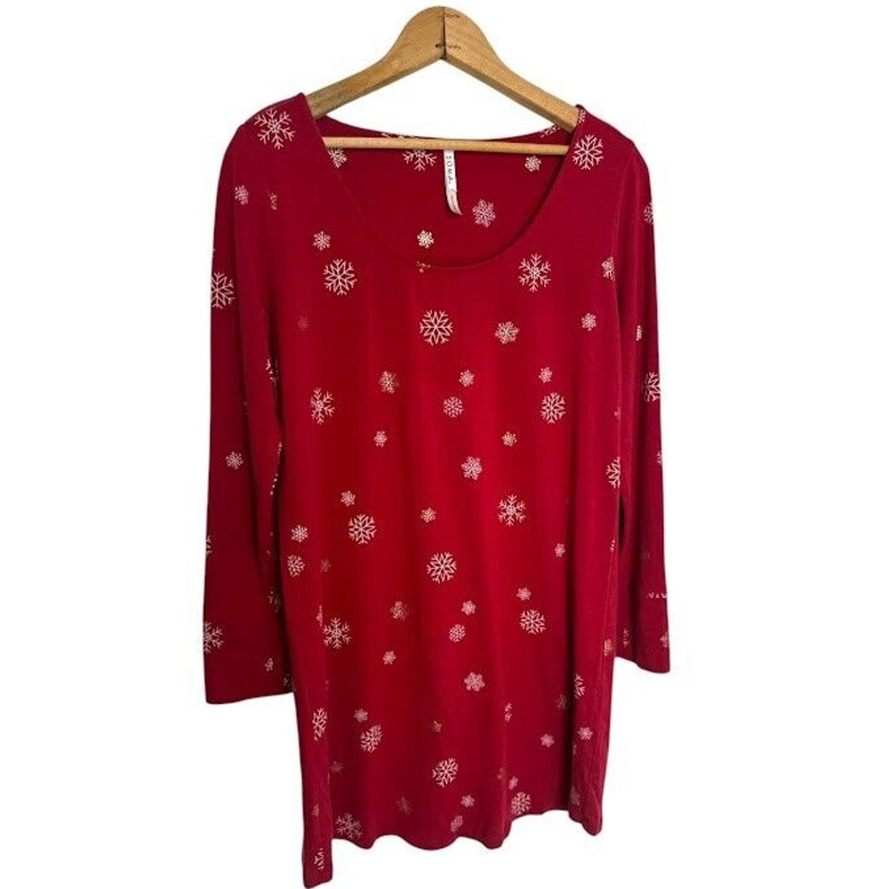 Soma Womens Medium Red Snowflake 3/4 Sleeve Nightgown Round Neck Sleep Shirt